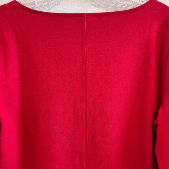 NWT Ann Taylor Factory 3/4 Sleeve Red SZ M Blouse V-Neck - Picture 8 of 9